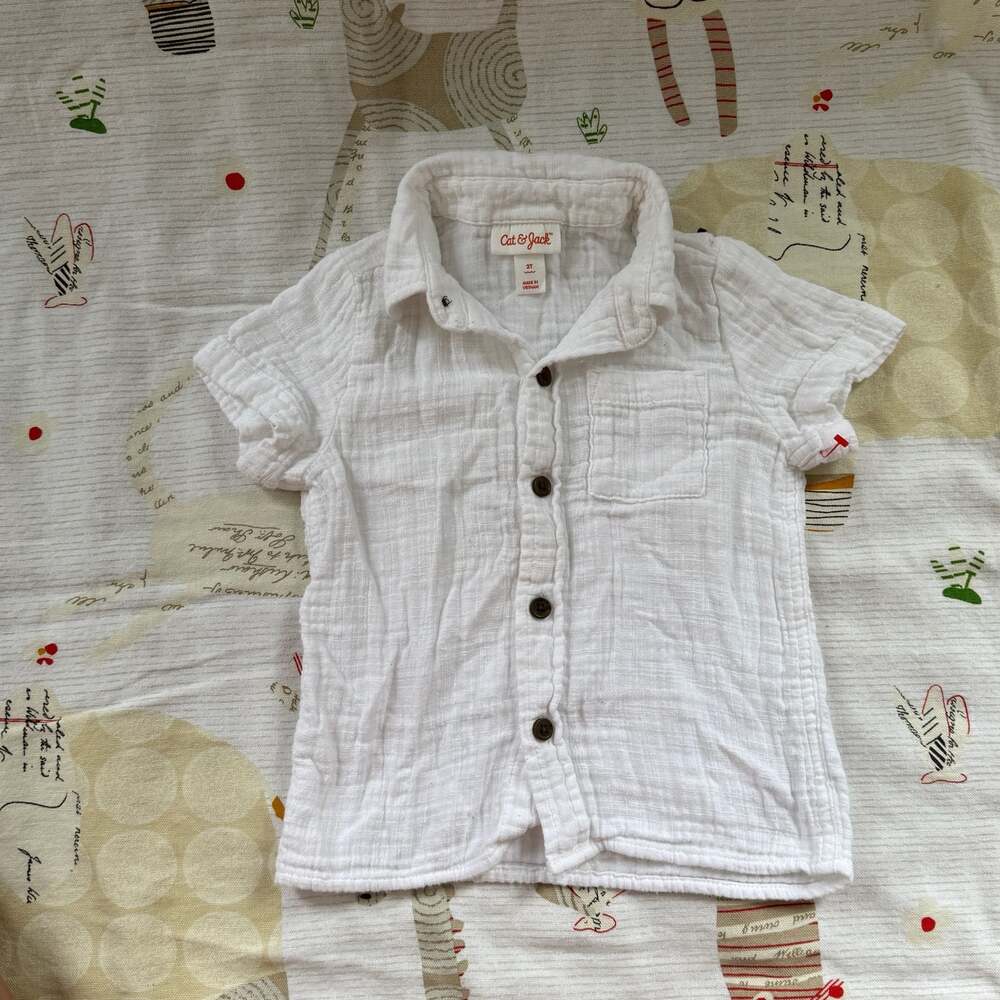Cat & Jack Toddler Boys Short Sleeve Gauze Button-Down Shirt, White, Size 2T